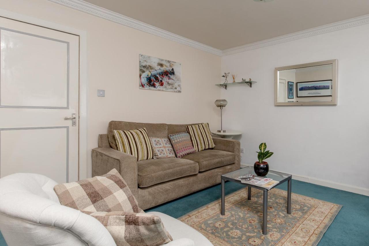 Joivy Chic Apartment In The Heart Of The Royal Mile EDI Exterior photo
